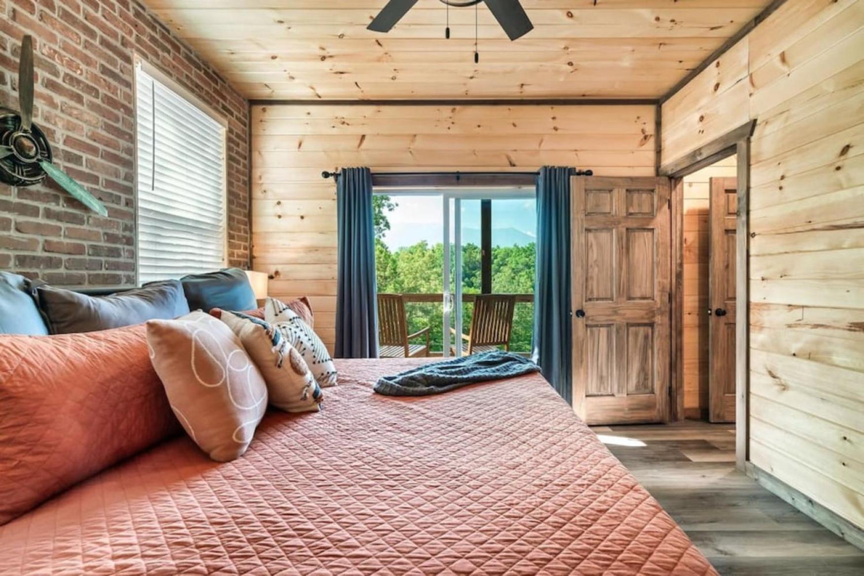 Tranquil Mountain Getaway By Ghosal Luxury Lodging Gatlinburg Bagian luar foto